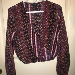 Rue 21 long sleeve crop shirt